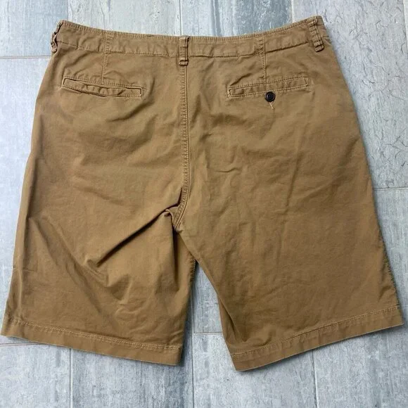 Aeropostale Flat-Front Chino Shorts Classic Fit Dark Khaki Size 38 - Picture 5 of 7